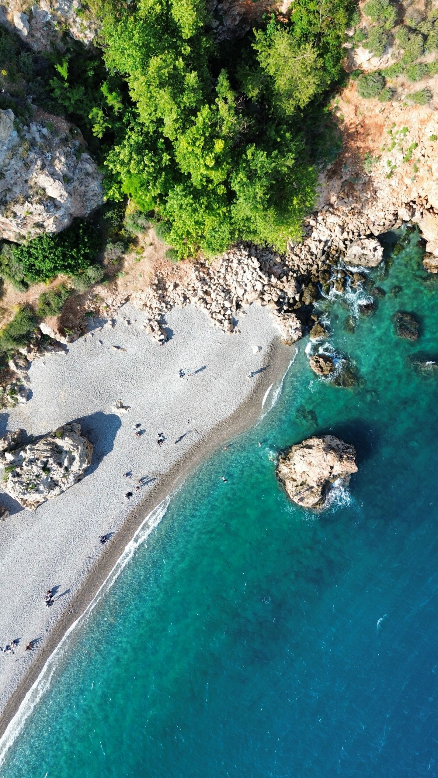 Zon, zee & cocktails: 5 mooiste stranden van Rhodos die je niet wilt missen
